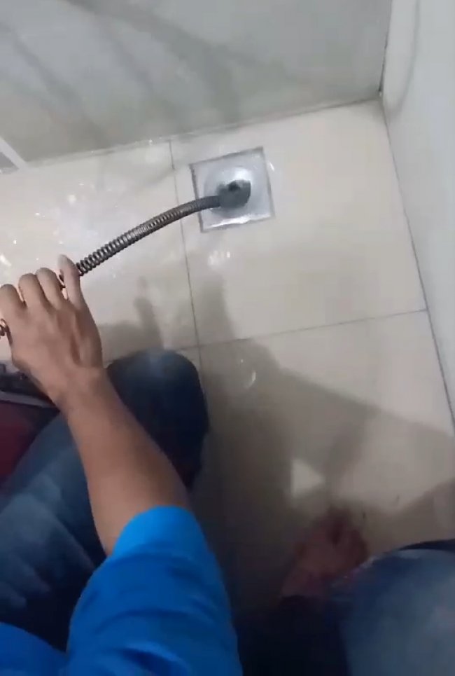 บริการแก้ไขท่อน้ำทิ้งอุดตัน บ้านเก่า อ.พานทอง จ.ชลบุรี