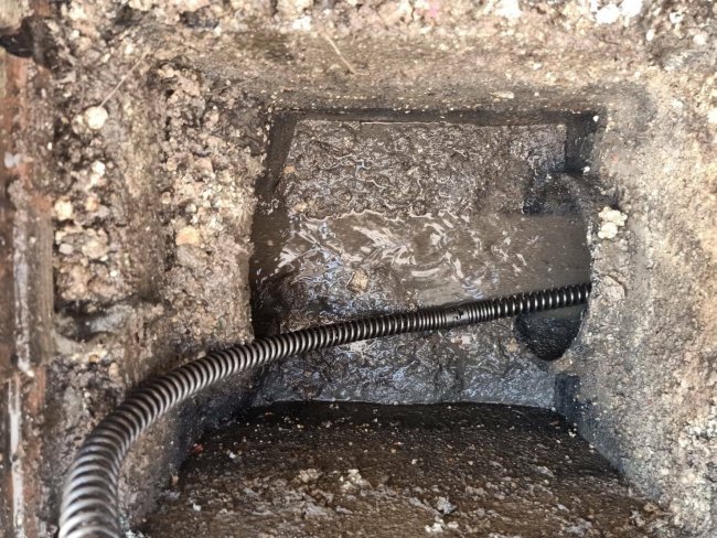 บริการแก้ไขท่อเมนต์อุดตันที่พัทยา อ.บางละมุง  จ.ชลบุรี