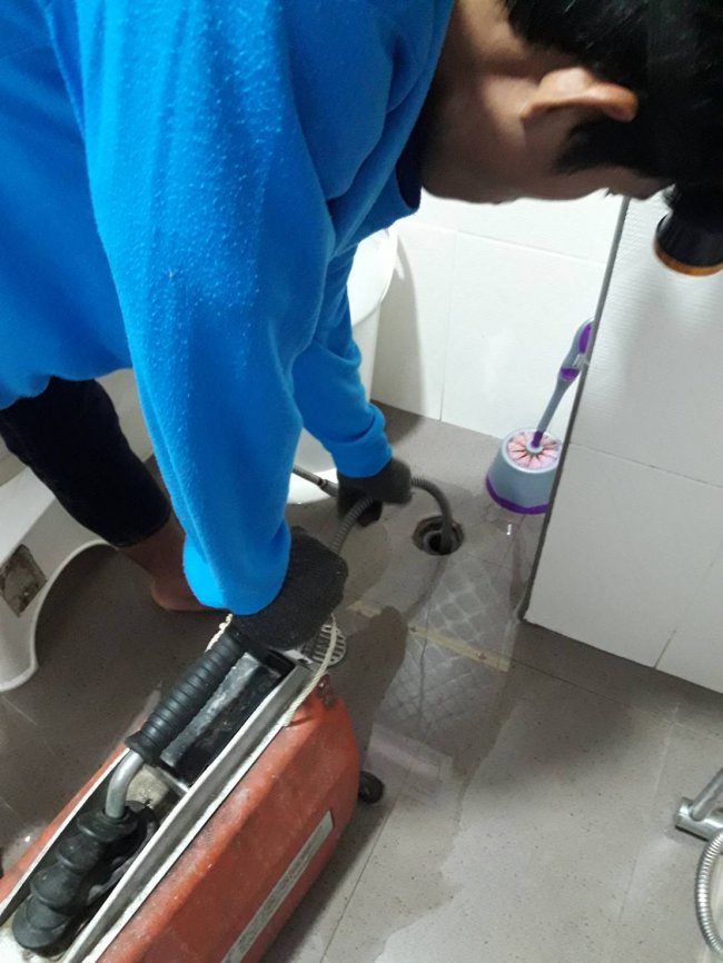 บริการแก้ไข ท่อน้ำทิ้งอุดตันที่ บ้านบึง อ.บ้านบึง จ.ชลบุรี บริการแก้ไข ท่อน้ำทิ้งอุดตันที่ บ้านบึง อ.บ้านบึง จ.ชลบุรี