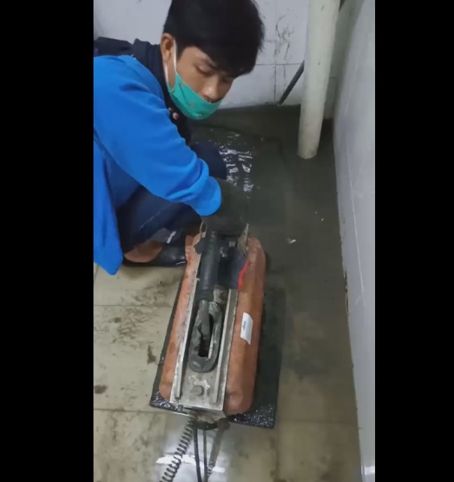 บริการแก้ไขท่อตัน - ท่อเมนต์อุดตัน ต.นาป่า อ.เมืองชลบุรี จ.ชลบุรี